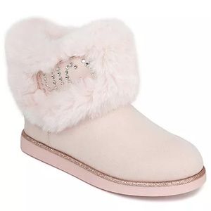 JUICY COUTURE Keeper Winter Fuzzy Boots